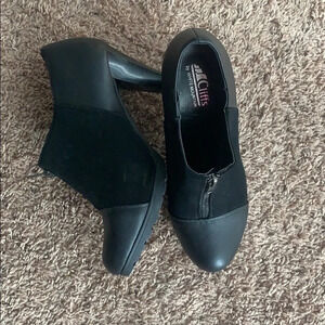 NWOT White Mountain Booties size 9W